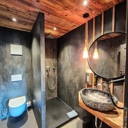 Boutique Beim Lipp - Restaurant & Otel Roßhaupten
