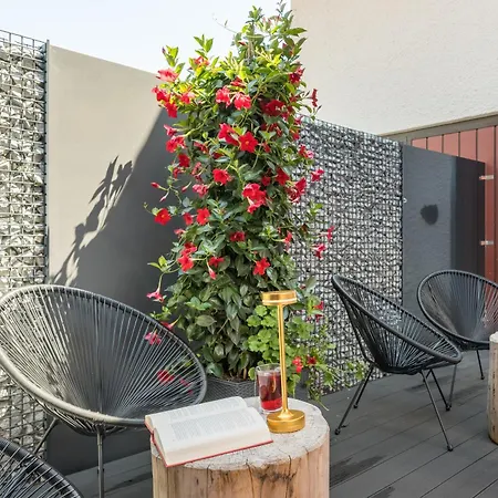 Boutique Beim Lipp - Restaurant & Ξενοδοχείο Roßhaupten