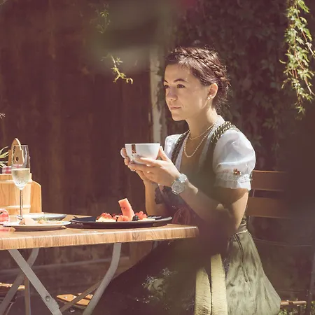 Boutique Beim Lipp - Restaurant & Roßhaupten