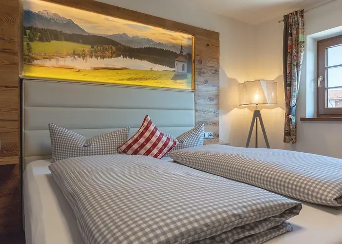 Boutique Beim Lipp - Restaurant & 3* Roßhaupten